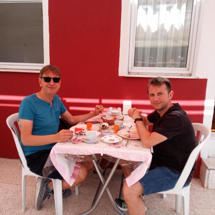 Ali'S Pension Egirdir Buitenkant foto